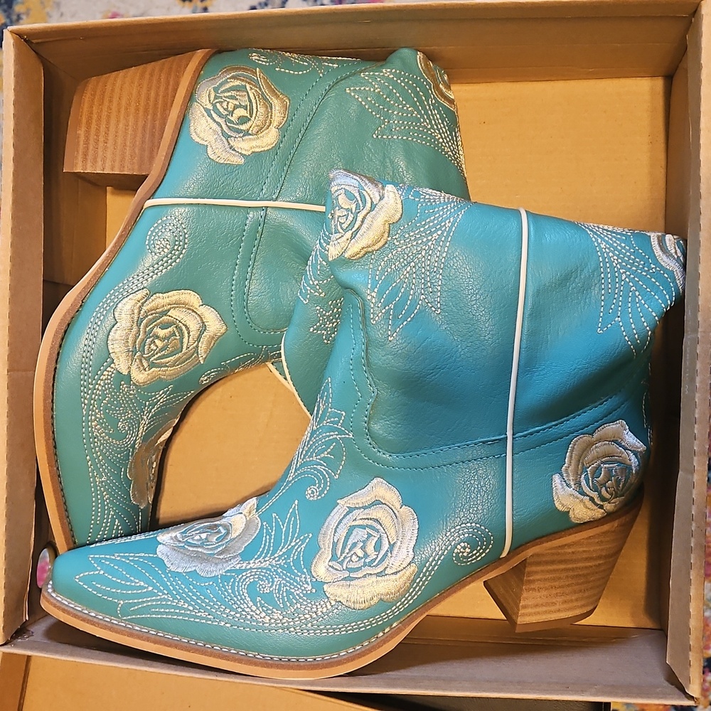 Teal Embroidered Heeled Boots